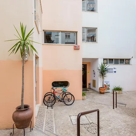 Paraiso Sol Rocha Beach Apartment 1 *