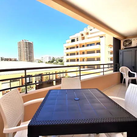 Paraiso Sol Rocha Beach Apartment 1